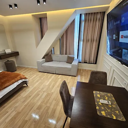 Apartman Square 21 Stylish Tirana